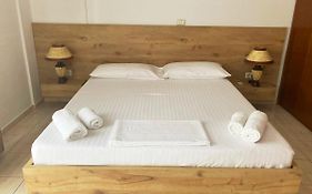 Garden Villa Sarande Apt-6