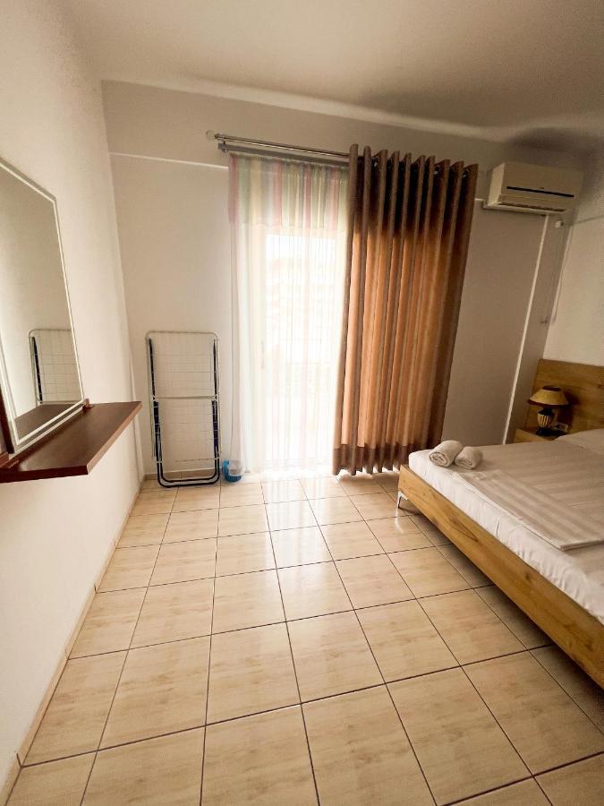 Garden Villa Sarande Apt-6 Esterno foto
