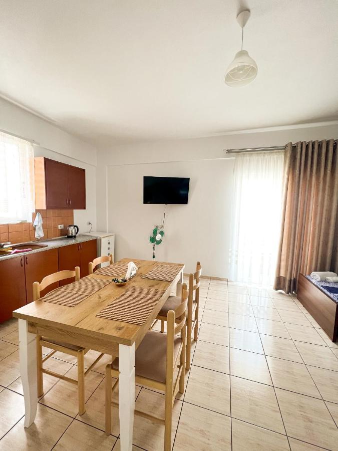 Garden Villa Sarande Apt-6 Esterno foto
